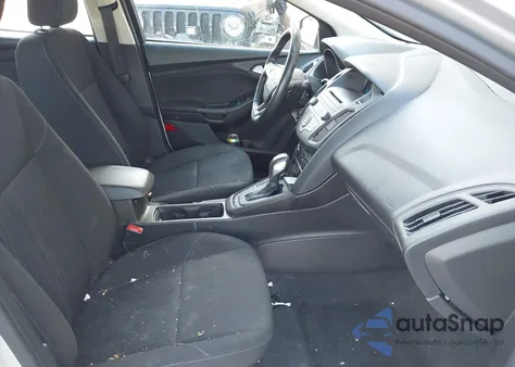 2015 Ford Focus Se z USA, uszkodzony, nr VIN 1FADP3K24FL365694